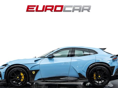 Used 2025 Ferrari Purosangue AWD/4WD image 2