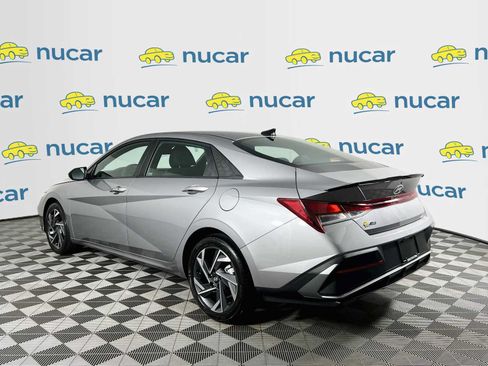 Certified 2025 Hyundai Elantra Sport FWD image 5