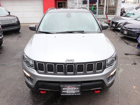 Used 2017 Jeep Compass Trailhawk image 9