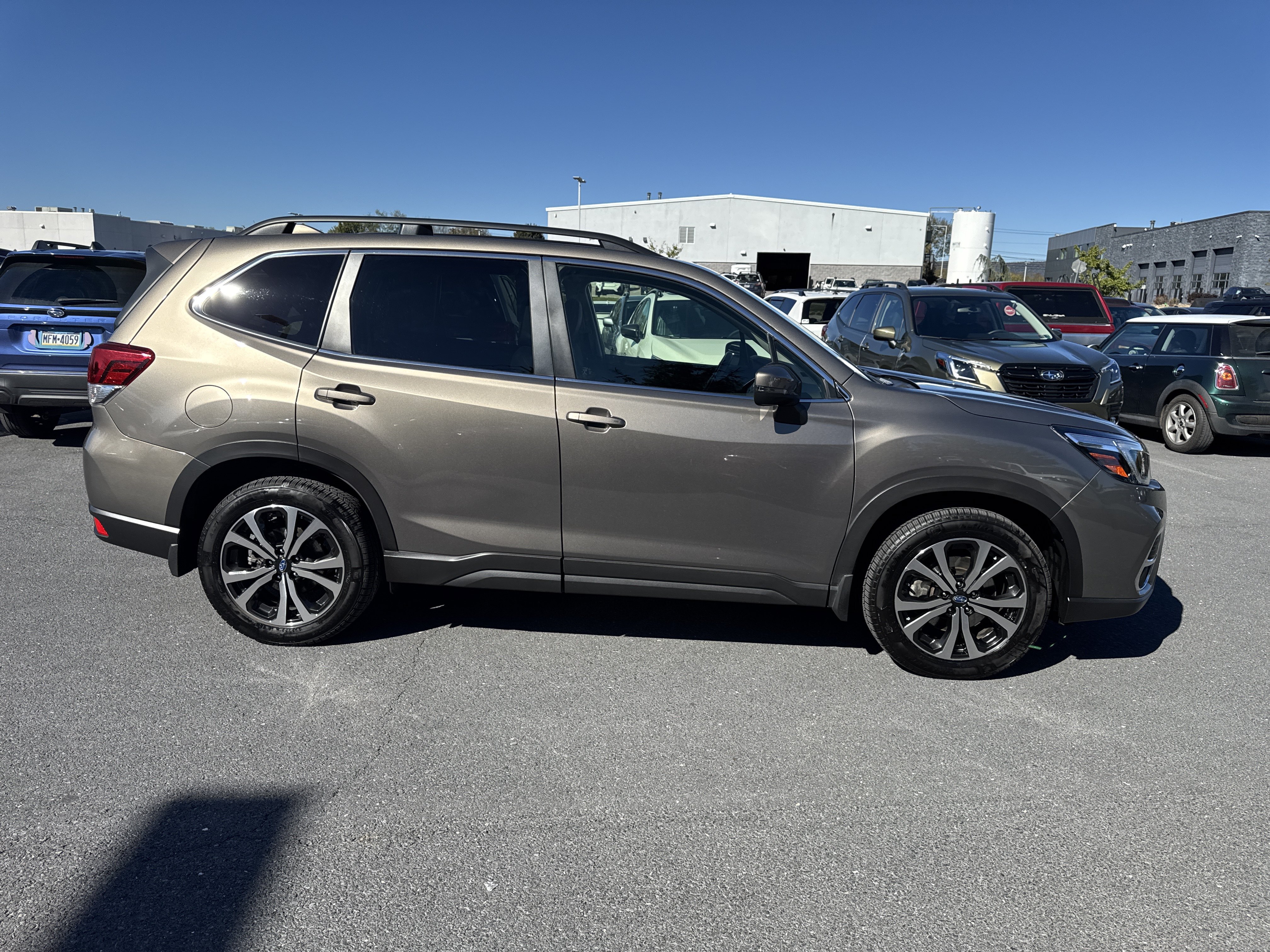 Used 2020 Subaru Forester Limited w/ Popular Package #3 AWD/4WD image 29