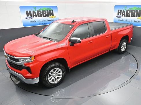 Used 2024 Chevrolet Silverado 1500 LT image 22