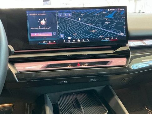 Used 2026 BMW 540i xDrive image 21