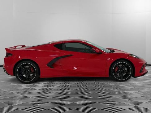 Used 2022 Chevrolet Corvette Stingray Preferred Cpe w/ Z51 Performance Package RWD image 6