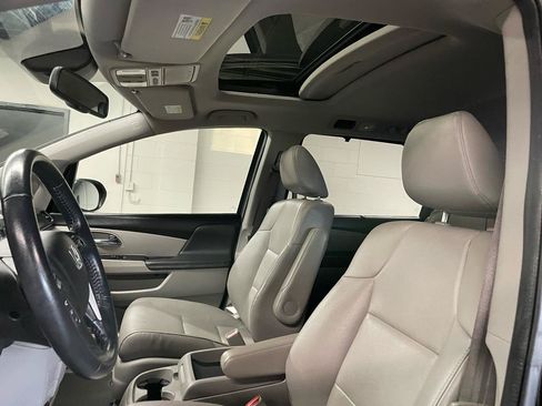 Used 2014 Honda Odyssey EX-L image 13