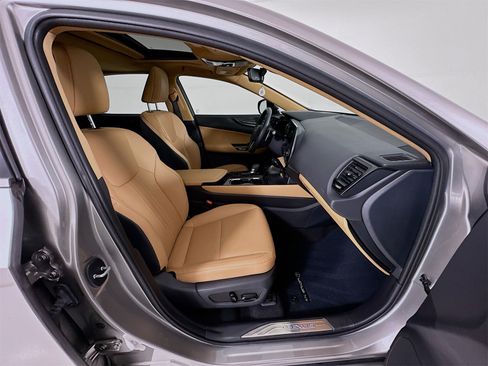 Used 2024 Lexus NX 350 AWD image 32