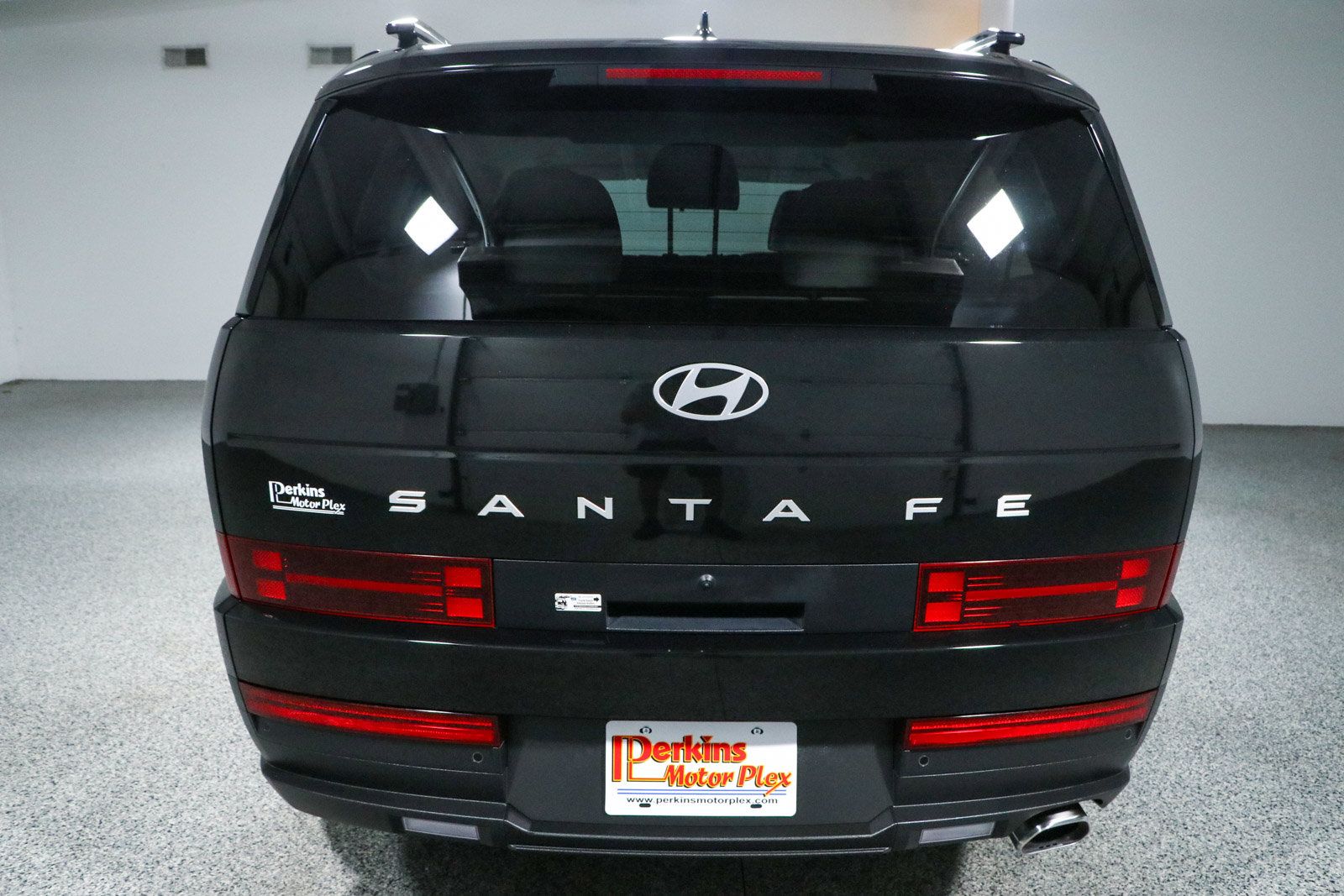 Used 2025 Hyundai Santa Fe SEL FWD image 7