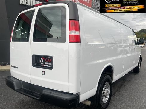 Used 2021 Chevrolet Express 2500 Extended w/ Driver Convenience Package RWD image 8
