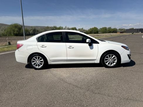 Used 2012 Subaru Impreza 2.0i Premium w/ All-Weather Pkg AWD/4WD image 6