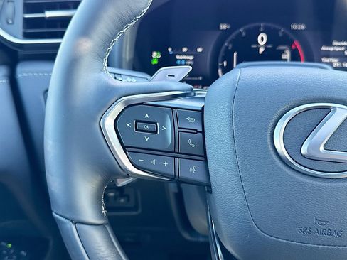 New 2026 Lexus LX 700h Luxury image 21