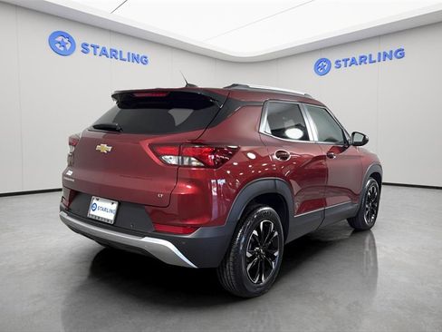 Certified 2022 Chevrolet TrailBlazer LT w/ Convenience Package image 8