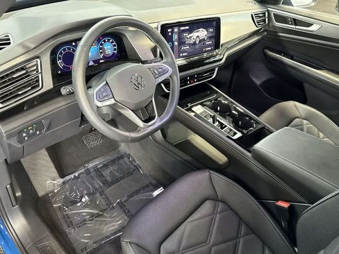 Used 2026 Volkswagen Atlas Cross Sport SE FWD image 13