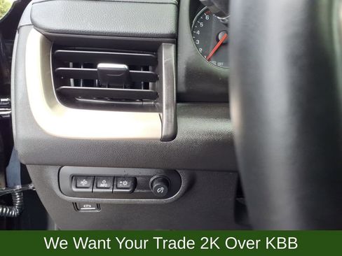 Used 2024 GMC Terrain Denali w/ Black Diamond Edition image 19