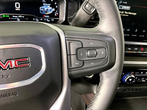Used 2024 GMC Sierra 2500 SLT w/ SLT Premium Package image 13