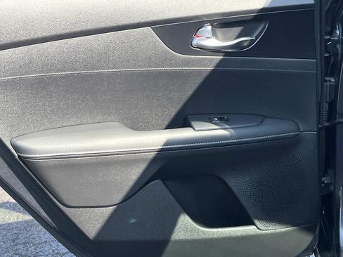 Used 2024 Kia Forte GT-Line image 17