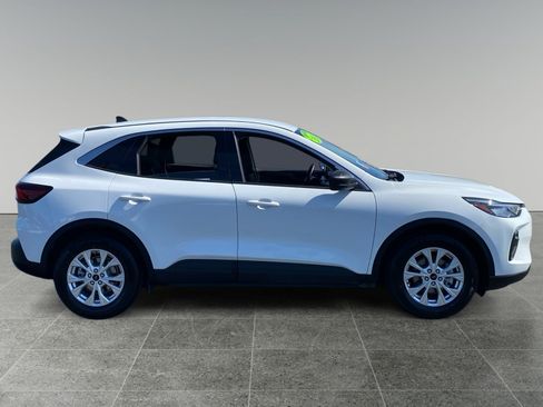 Used 2024 Ford Escape Active FWD image 6