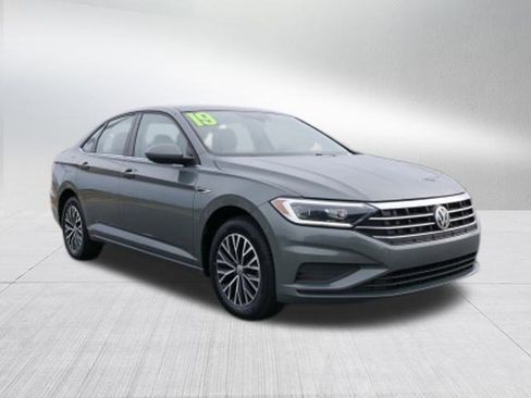 Used 2019 Volkswagen Jetta SEL image 9