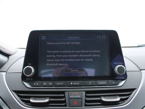 Used 2024 Nissan Altima 2.5 SR FWD image 48