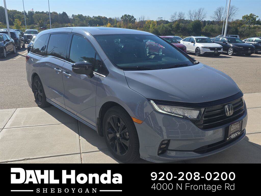 Used 2023 Honda Odyssey Sport image 1