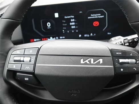 New 2026 Kia Sportage SX image 13