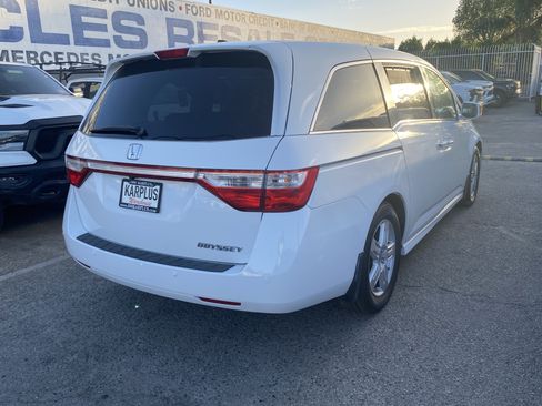 Used 2013 Honda Odyssey Touring Elite image 7