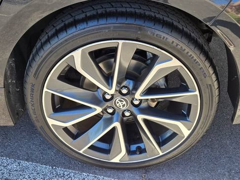 Used 2020 Toyota Corolla SE FWD image 11