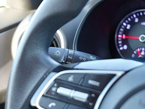 Certified 2024 Kia Forte LXS image 18