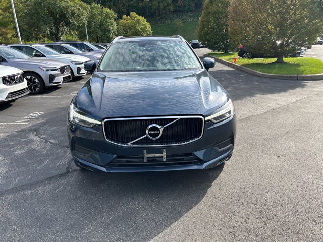 Used 2021 Volvo XC60 T5 Momentum w/ Premium Package AWD/4WD image 2