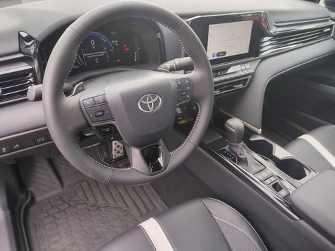 Used 2026 Toyota Camry SE w/ Convenience Package AWD/4WD image 16