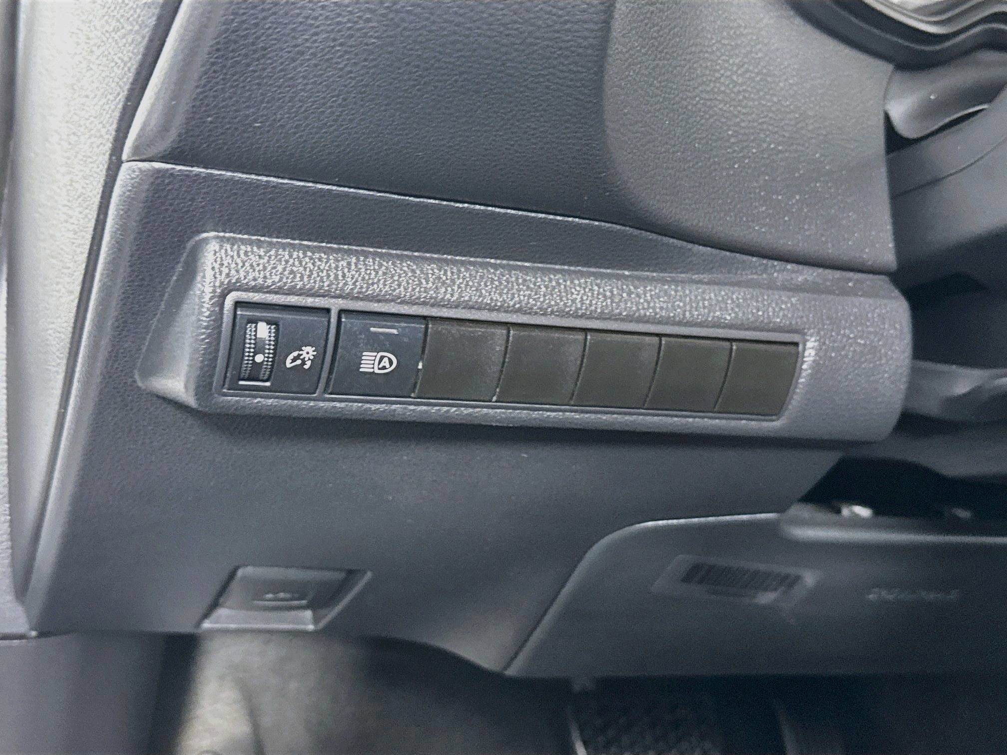 Certified 2025 Toyota Corolla LE FWD image 11