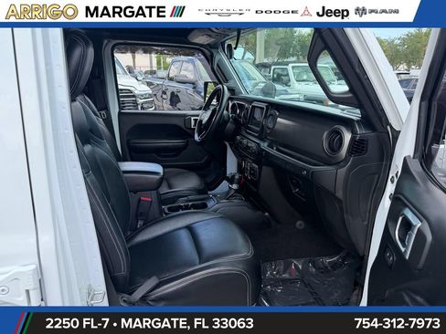 Used 2021 Jeep Wrangler Unlimited Sport AWD/4WD image 17