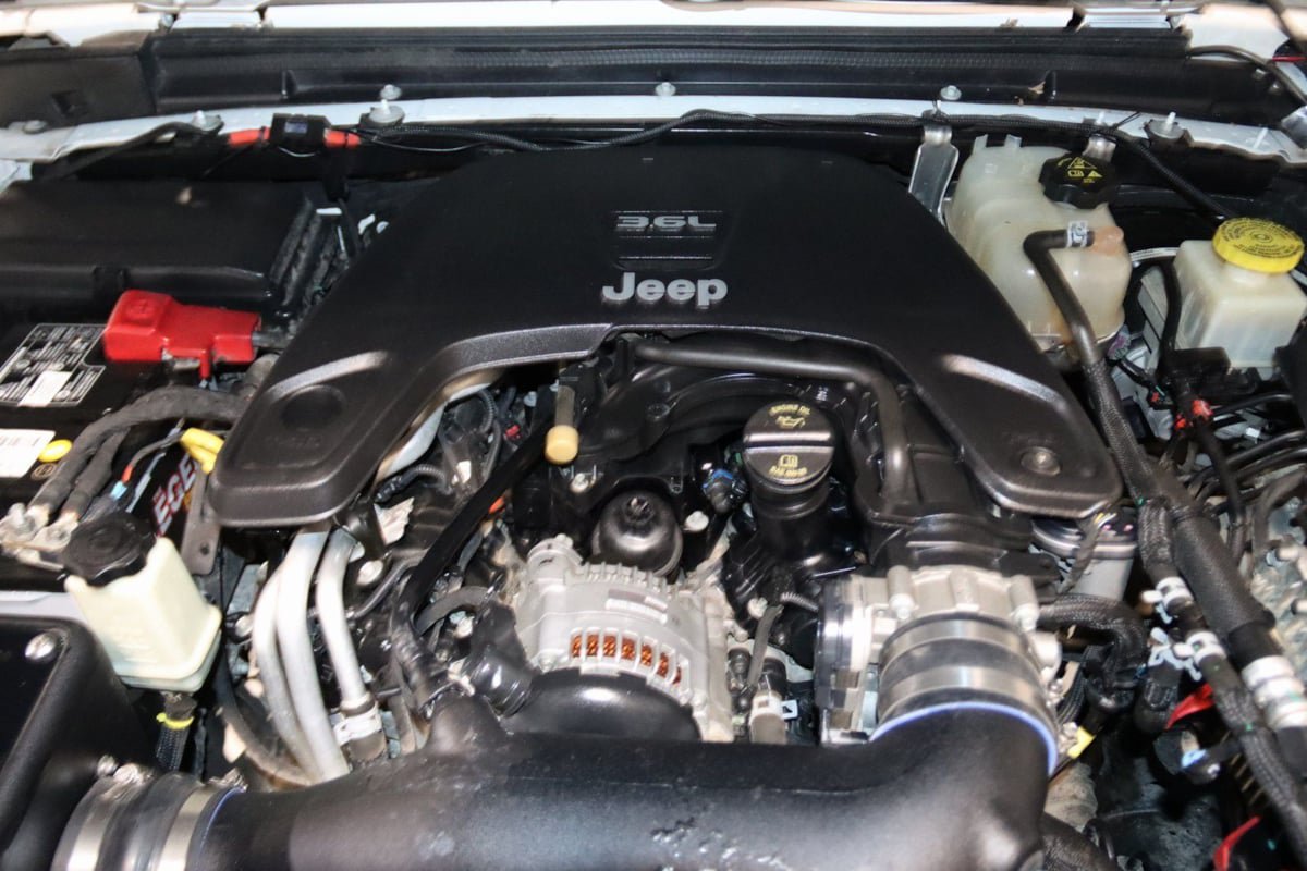 Used 2021 Jeep Gladiator Sport AWD/4WD image 85