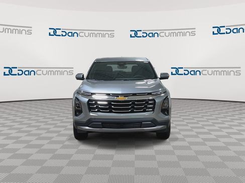 New 2026 Chevrolet Equinox LT w/ Safety and Technology Package AWD/4WD image 3