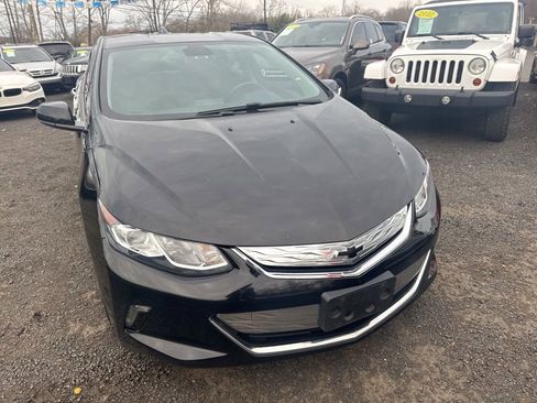 Used 2017 Chevrolet Volt LT w/ Comfort Package FWD image 21