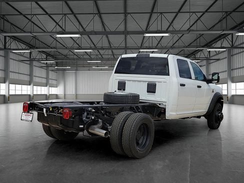 New 2026 RAM 5500 Tradesman AWD/4WD image 4
