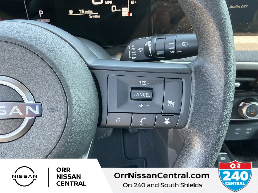 Used 2025 Nissan Kicks SV w/ SV Premium Package AWD/4WD image 20
