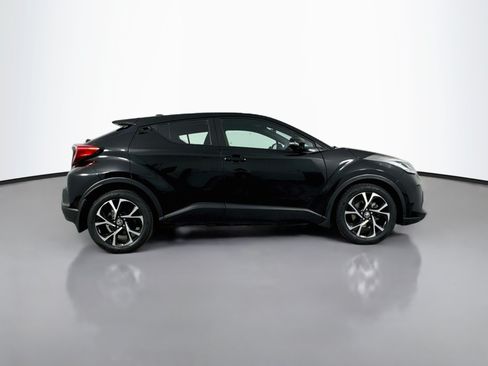 Certified 2021 Toyota C-HR XLE FWD image 8