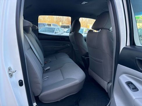 Used 2013 Toyota Tacoma 4x4 Double Cab w/ TRD Off-Road Pkg image 20
