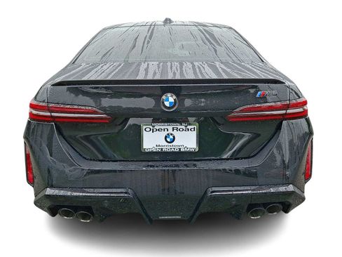 Used 2026 BMW M5 w/ Carbon Package AWD/4WD image 5