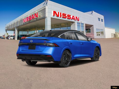 New 2026 Nissan Sentra SR w/ Floor Mat Package FWD image 2