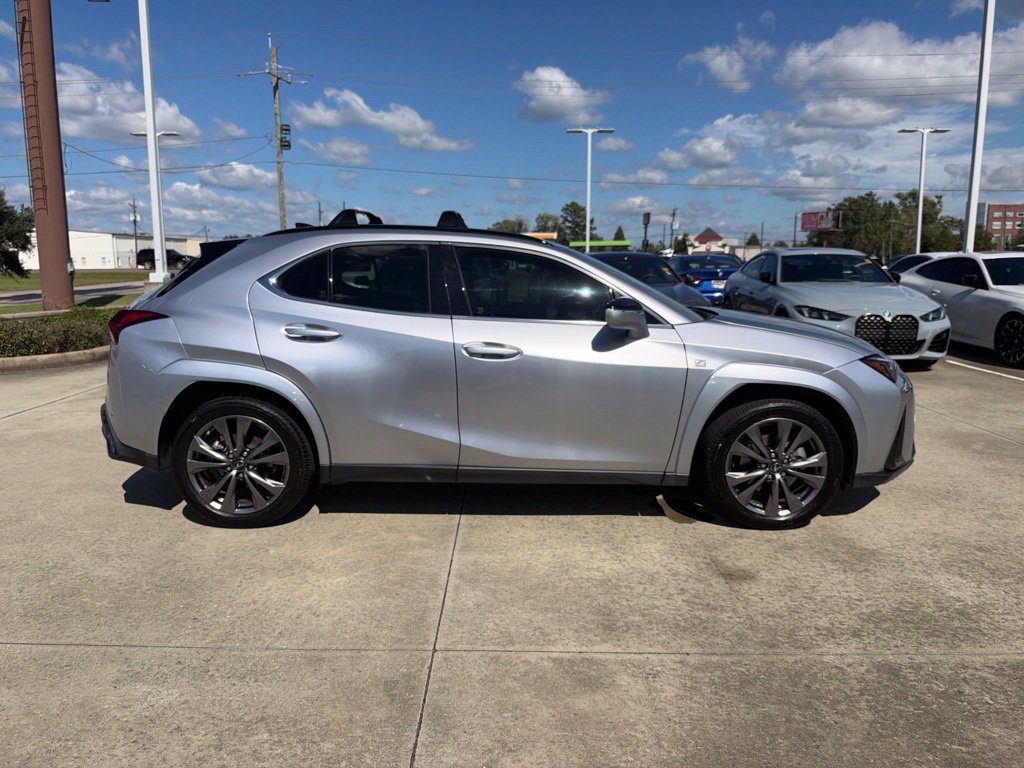 Used 2024 Lexus UX 250h F Sport FWD image 6