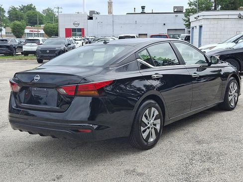 Certified 2025 Nissan Altima 2.5 S FWD image 6