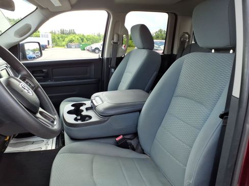 Used 2019 RAM 1500 Express w/ Express Value Package AWD/4WD image 13