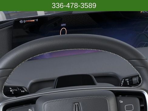 New 2026 Lincoln Navigator L Reserve AWD/4WD image 13