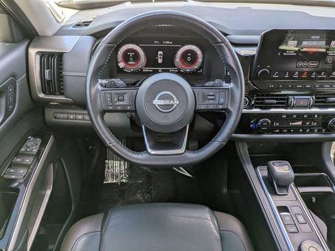 Used 2023 Nissan Pathfinder Platinum w/ Cargo Package image 14