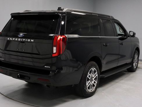 Used 2026 Ford Expedition Max Active AWD/4WD image 11