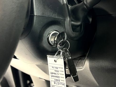 Used 2020 Chevrolet Silverado 1500 Custom Trail Boss image 18