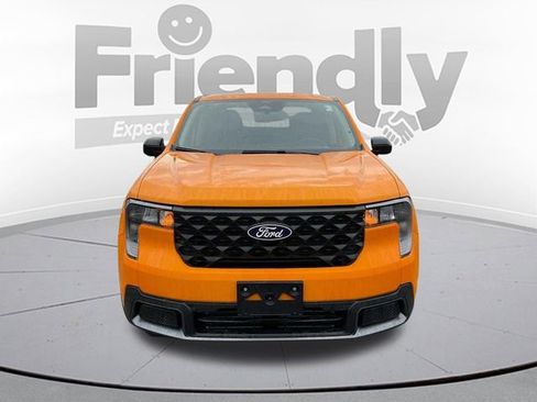 Used 2026 Ford Maverick XLT w/ XLT Luxury Package AWD/4WD image 2
