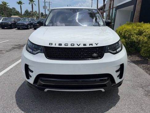 Used 2020 Land Rover Discovery Landmark AWD/4WD image 9
