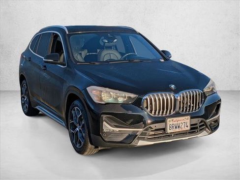 Used 2020 BMW X1 xDrive28i w/ Convenience Package image 3