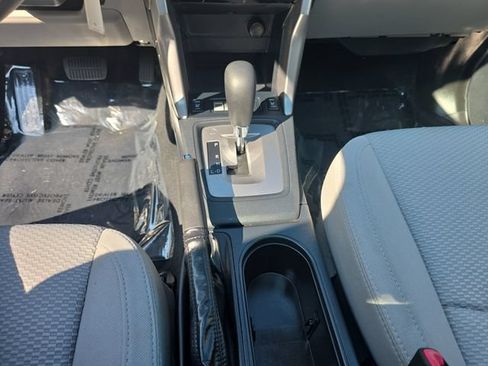 Used 2018 Subaru Forester 2.5i Premium AWD/4WD image 18